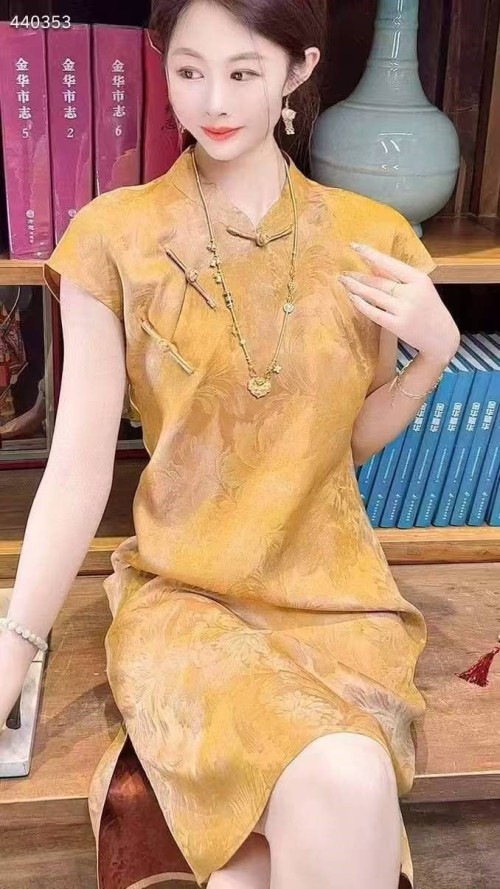 New Chinese [Da Mu Dan] human silk jacquard fragrant cloud gauze cheongsam